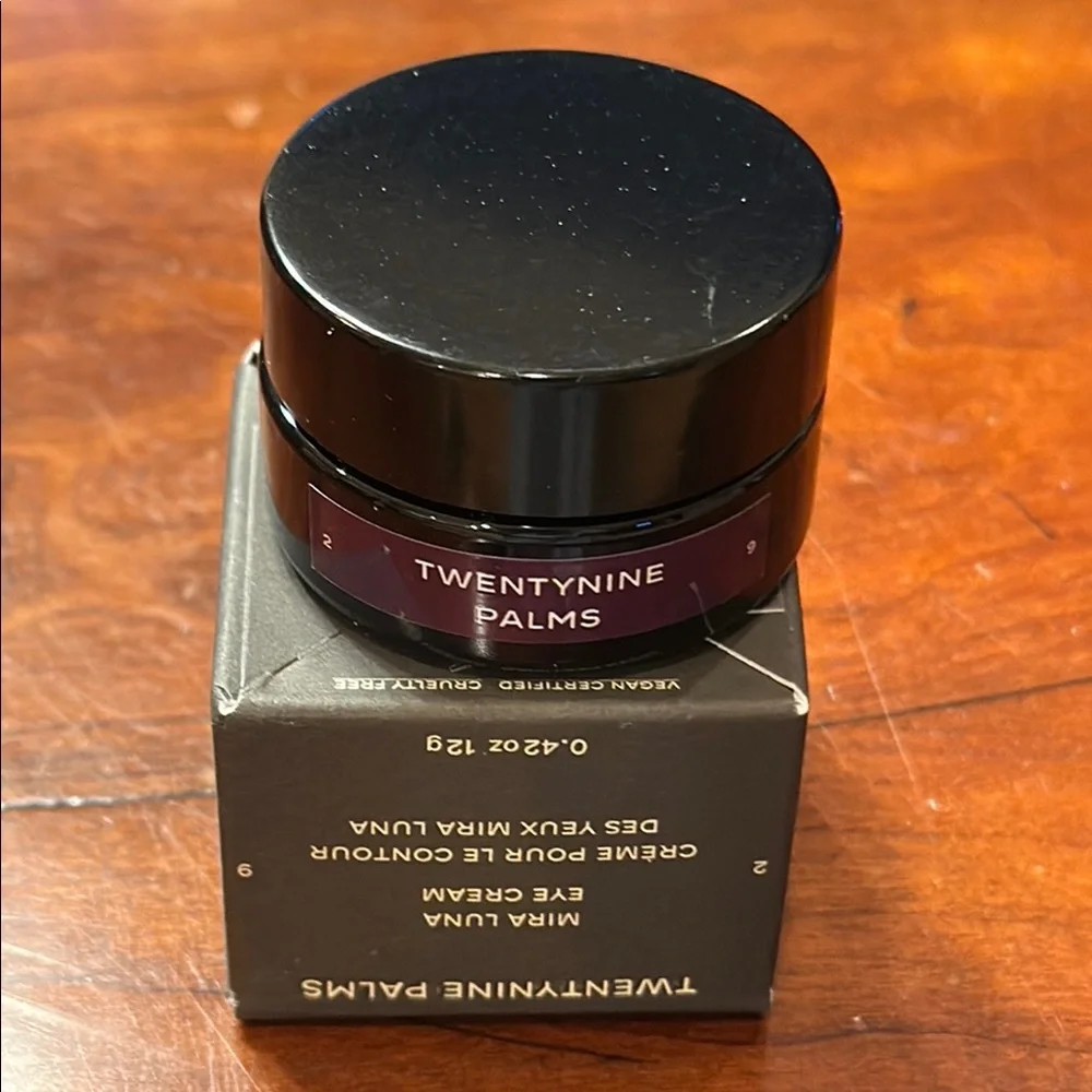 29 Palms Mira Luna Eye Cream - Picture 5 of 10